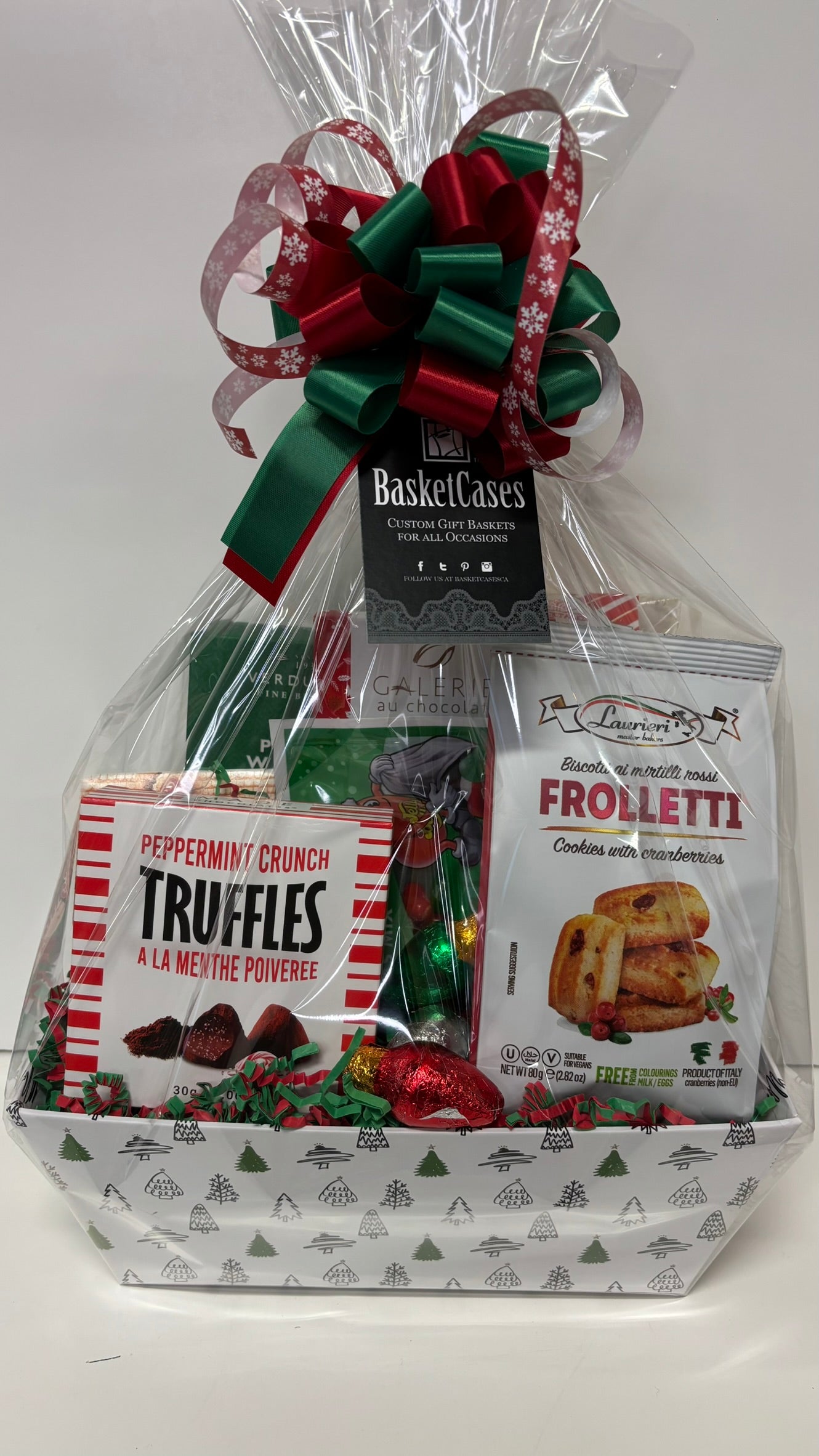 Holiday Gourmet Snack Gift Basket